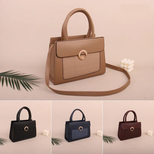 Minimalist Woman's Shoulder Bag